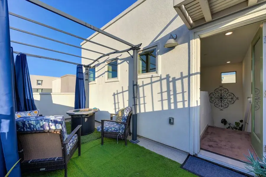 216 Box Lane, Sacramento, CA 95818 - Image #3