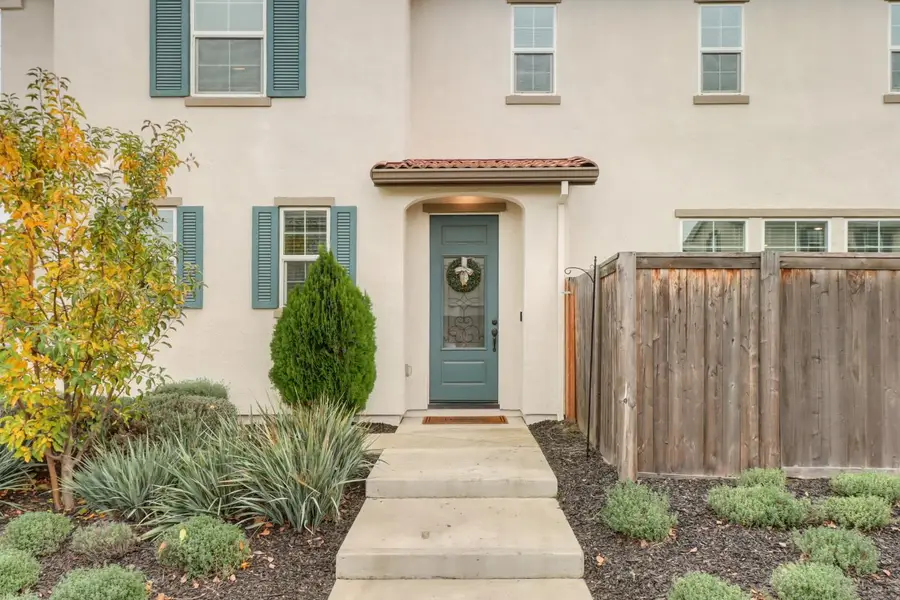 8900 Sheldon Terrace Lane, Elk Grove, CA 95758 - Image #3