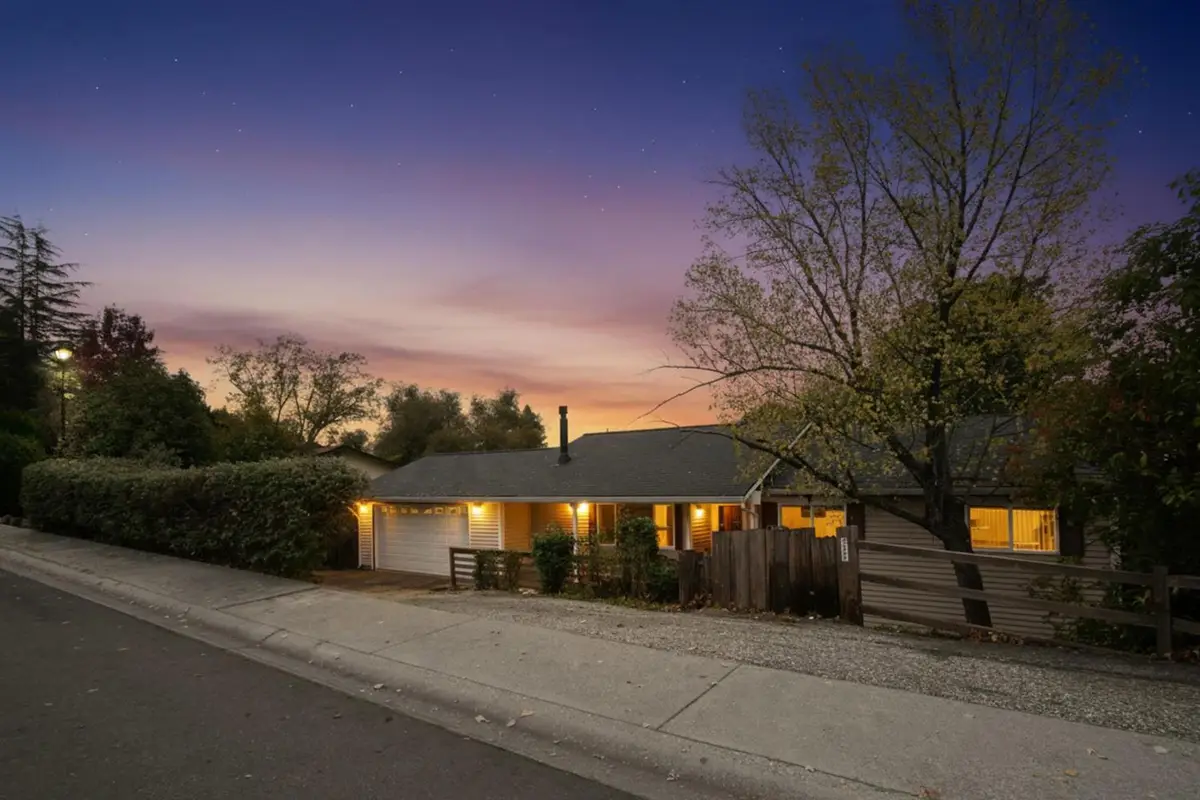 252 Poet Smith Drive, Auburn, CA 95603 - Image #1