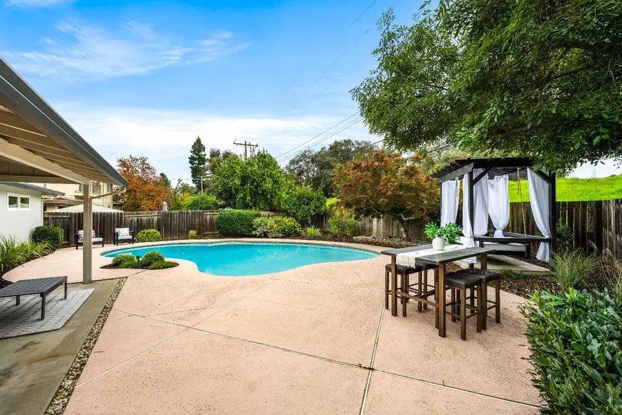 2932 Kadema Drive, Sacramento, CA 95864 - Image #2