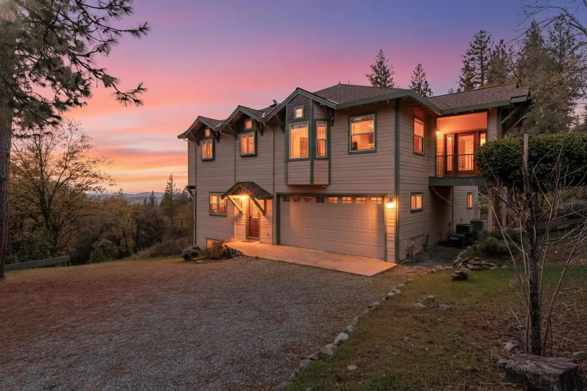 17833 Country Circle, Nevada City, CA 95959 - Image #1