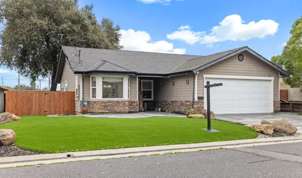 1726 Gwendolyn Avenue, Escalon, CA 95320