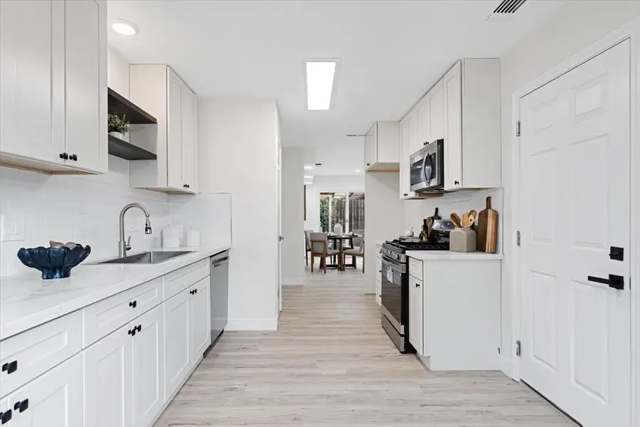 5917 Maleville Avenue, Carmichael, CA 95608 - Image #3