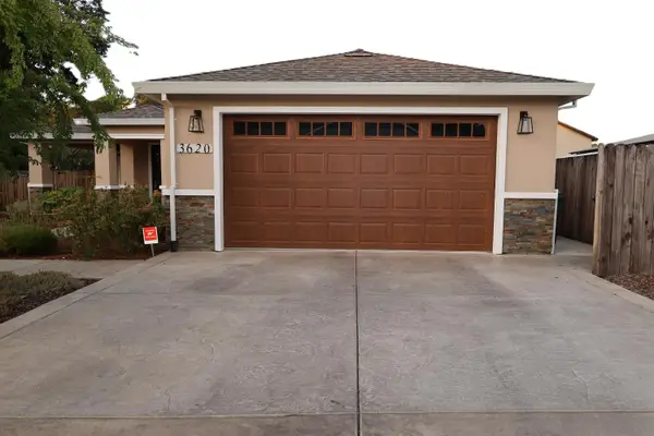 3620 Wiles Ln, Carmichael, CA 95608
