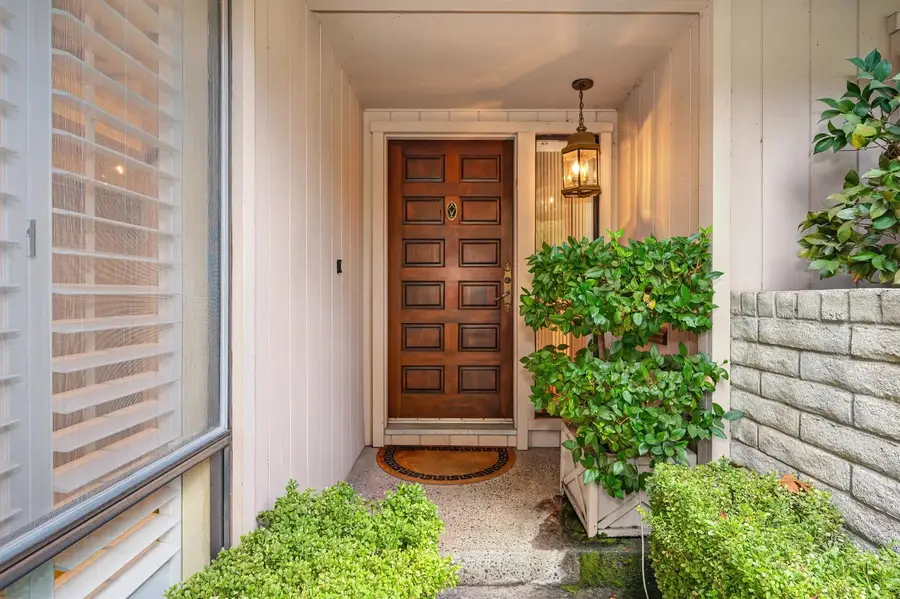 1106 Commons Drive, Sacramento, CA 95825 - Image #2