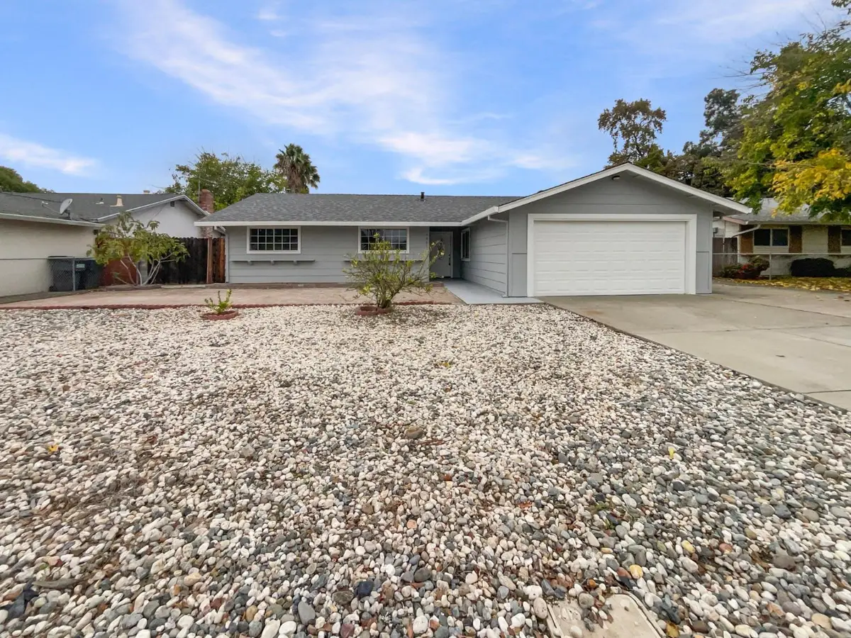 5921 Hillsdale Boulevard, Sacramento, CA 95842 - Image #1