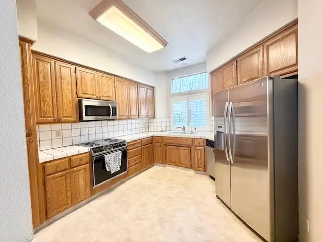 1113 Copper Cottage Lane, Modesto, CA 95355 - Image #3