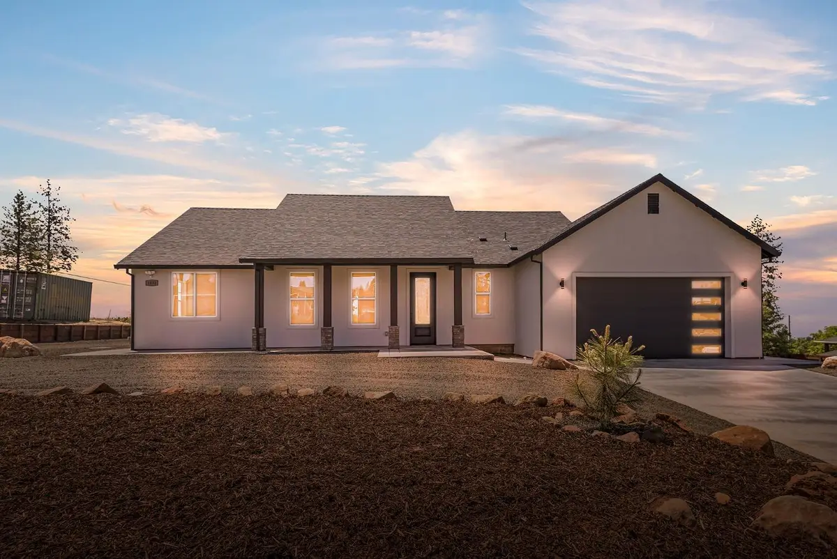1890 Arrowhead Drive, Paradise, CA 95969 - Image #1