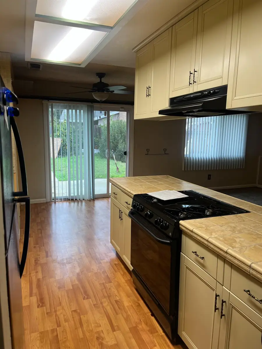2401 Claridge Lane, Stockton, CA 95210 - Image #3
