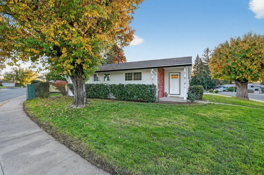 7652 Gingerblossom Drive, Citrus Heights, CA 95621 - Image #2