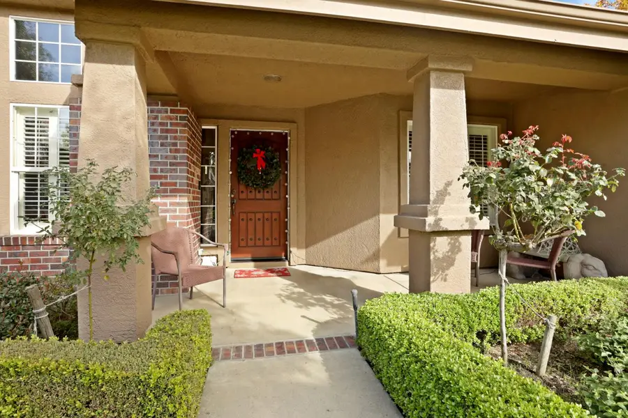 3863 Brook Valley Circle, Stockton, CA 95219 - Image #2
