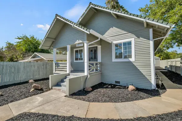 3811 15th Ave, Sacramento, CA 95820