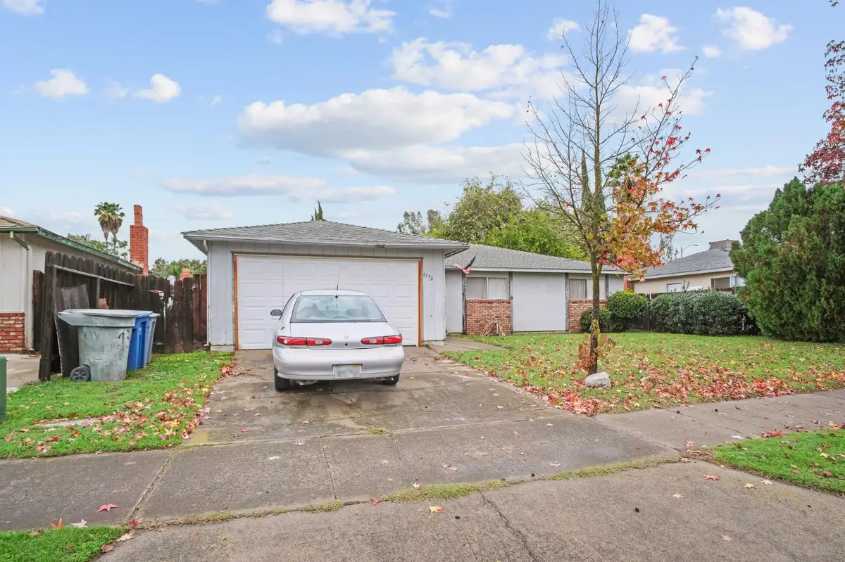 1375 Loughborough Drive, Merced, CA 95348 - Image #1