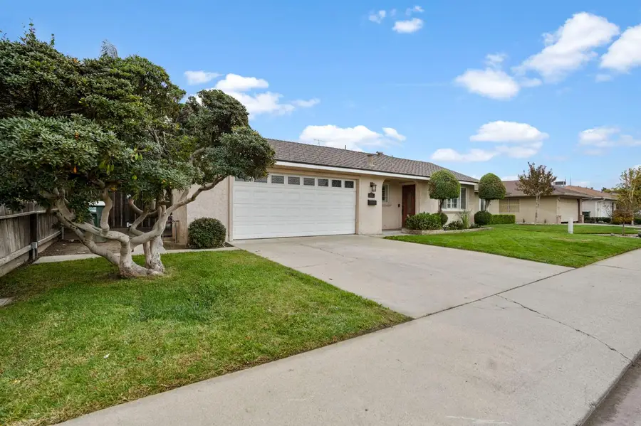 2112 Woodbury Drive, Modesto, CA 95355 - Image #2