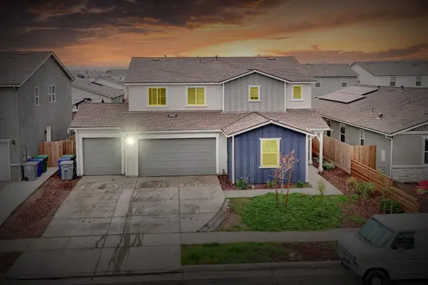 397 Broadstone Court, Los Banos, CA 93635