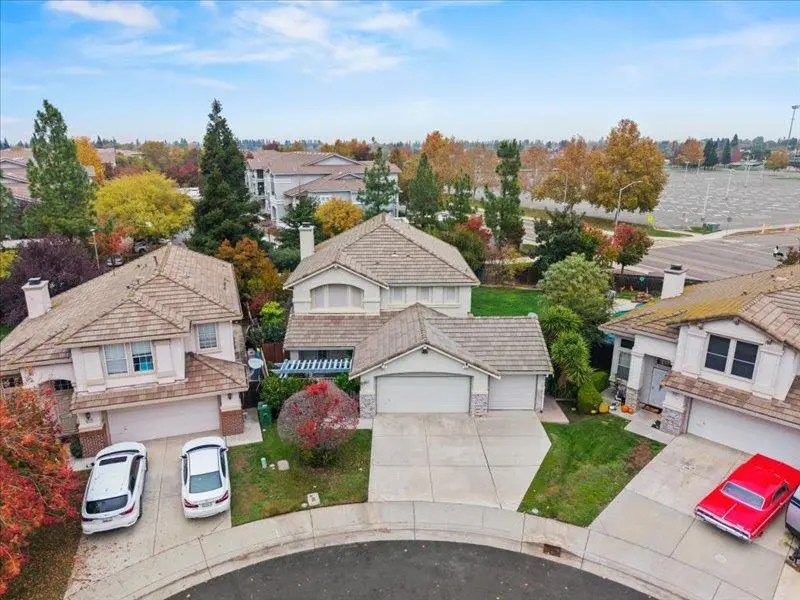 8283 Glencannon Way, Elk Grove, CA 95624 - Image #2