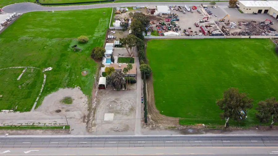 2525 E Pacheco Boulevard, Los Banos, CA 93635 - Image #3