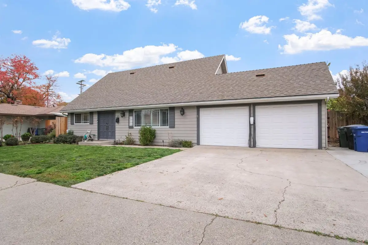 1805 E Orangeburg Avenue, Modesto, CA 95355 - Image #1