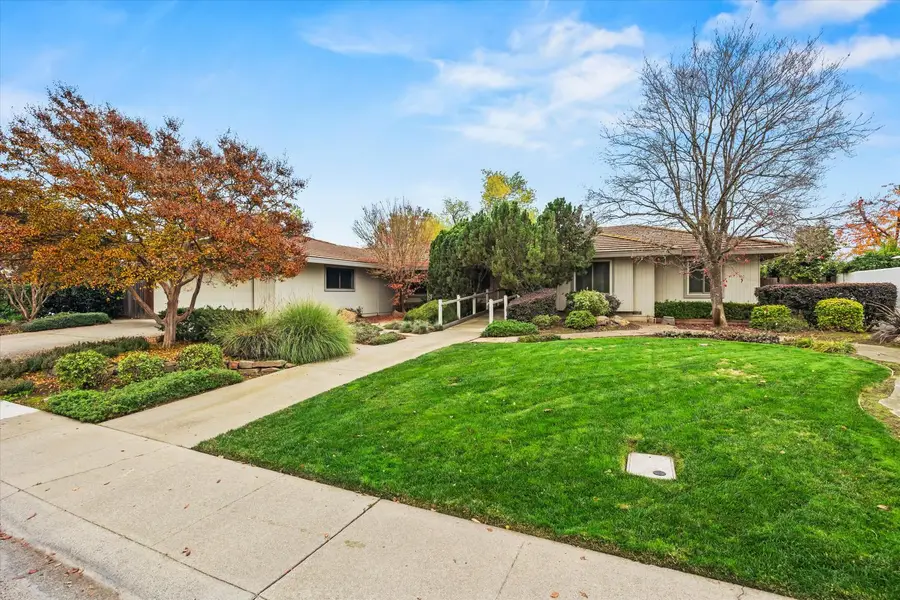 4808 Sherlock Way, Carmichael, CA 95608 - Image #2