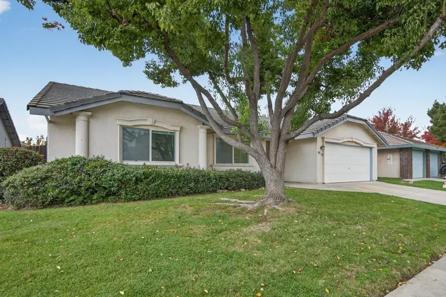 9552 Porto Rosa Dr, Elk Grove, CA 95624 - Image #2