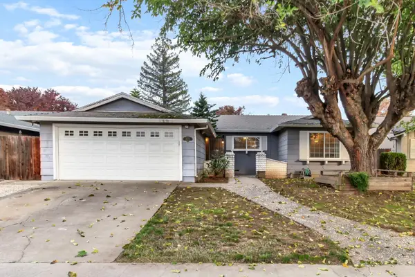 2833 Sandbrook Court, Sacramento, CA 95826