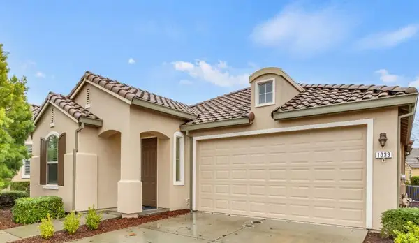 1033 Volonne Drive, Roseville, CA 95747