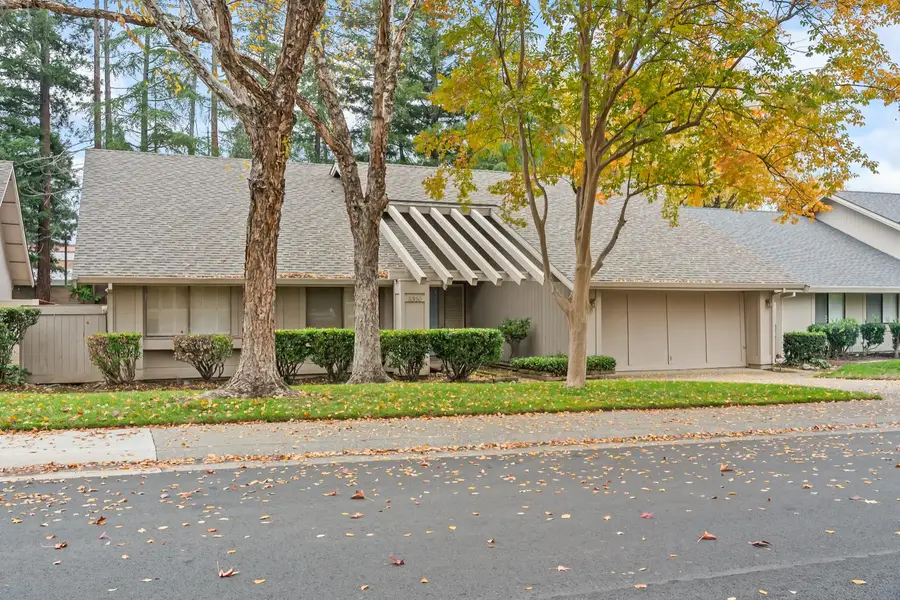 5350 Terrace Oak Circle, Fair Oaks, CA 95628 - Image #2