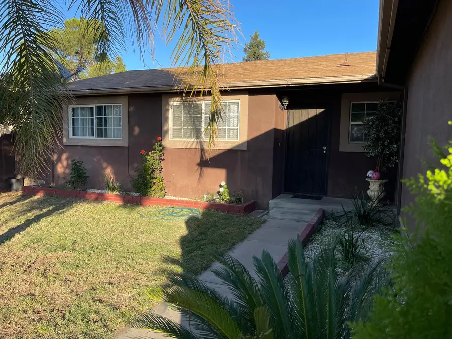 9870 Margaret Court, Delhi, CA 95315 - Image #3