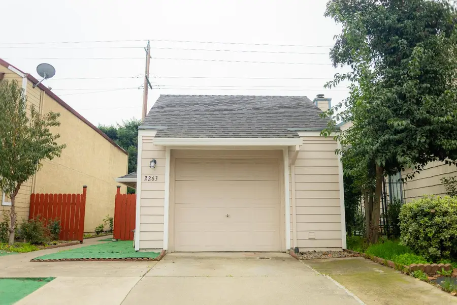 2263 Sandcastle Way, Sacramento, CA 95833 - Image #2