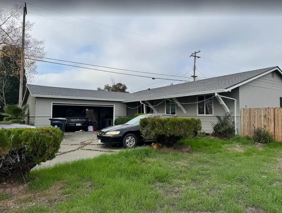 2187 Montecito Way, Sacramento, CA 95822 - Image #2