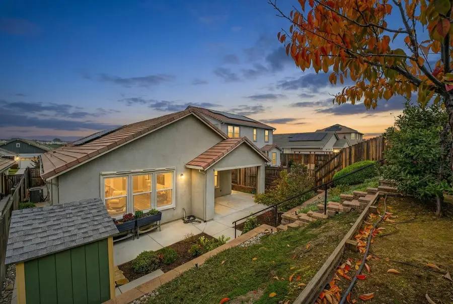 105 Chesapeake Court, Lincoln, CA 95648 - #3