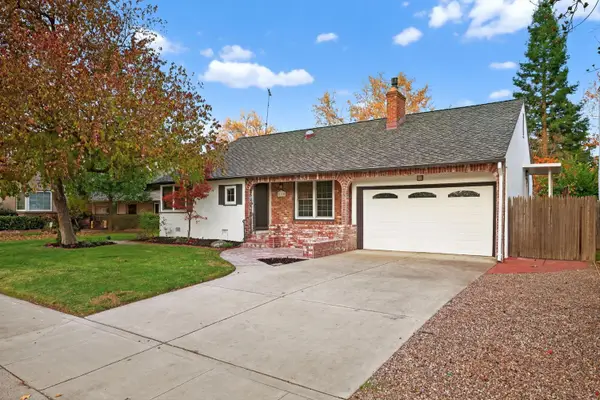 1319 Robertson Way, Sacramento, CA 95818