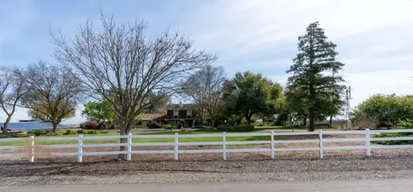 15686 Cozzi Avenue, Dos Palos, CA 93620