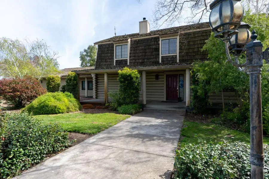 15686 Cozzi Avenue, Dos Palos, CA 93620 - Image #2