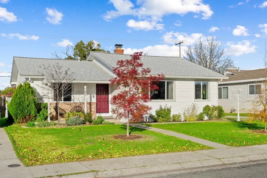 2165 22nd Avenue, Sacramento, CA 95822 - Image #2