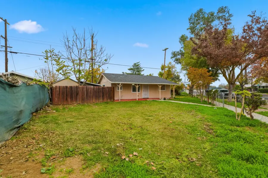 411 Sierra Drive, Modesto, CA 95351 - Image #2