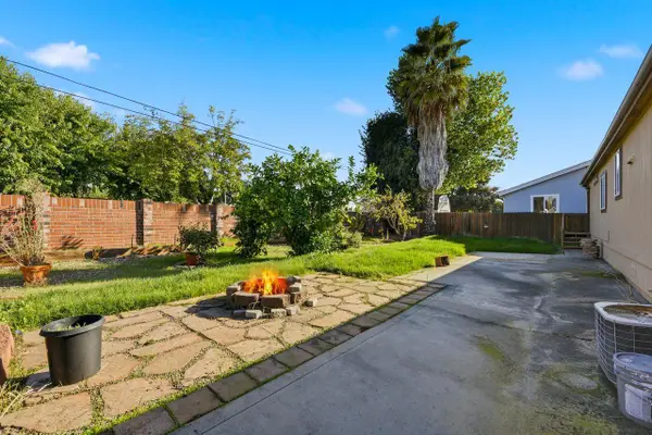 1400 W Marlette Street #11, Ione, CA 95640