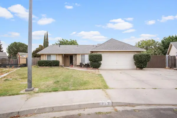 328 Burns Creek Court, Waterford, CA 95386