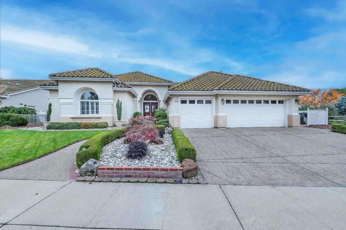 7424 School House Lane, Roseville, CA 95747 - Image #1