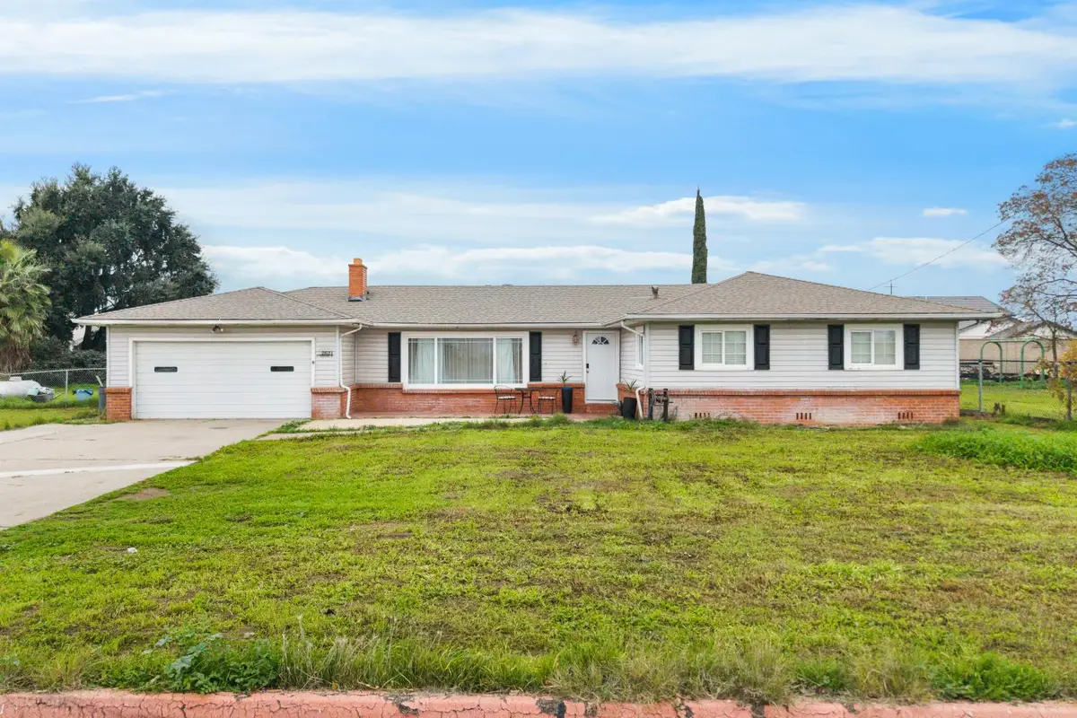 2621 S Stockton Street, Lodi, CA 95240 - Image #1
