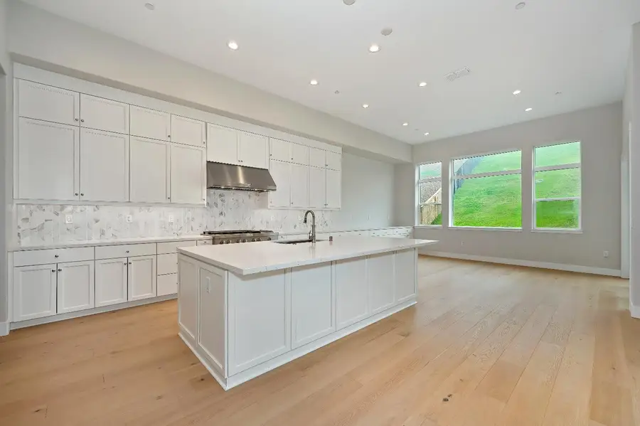 1047 Lassen Peak Drive, El Dorado Hills, CA 95762 - Image #3