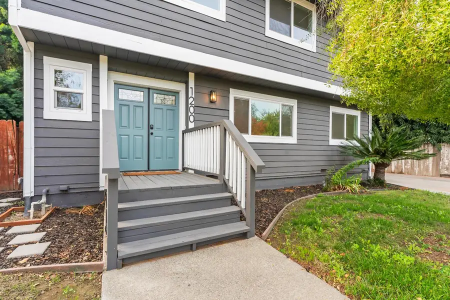 1200 Evergreen Court, Woodland, CA 95695 - #2