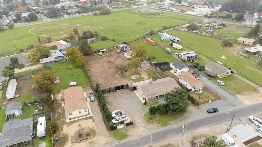 960 Elma Street, Hickman, CA 95323 - Image #2