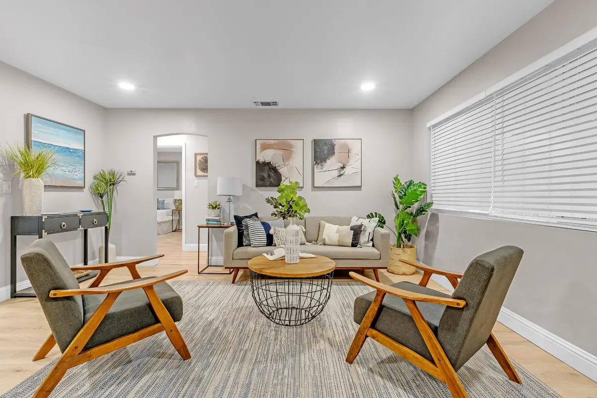 2528 Dale Avenue, Sacramento, CA 95815 - Image #1