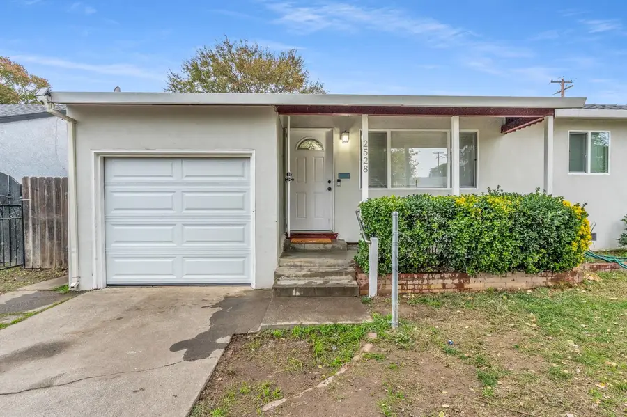2528 Dale Avenue, Sacramento, CA 95815 - Image #3