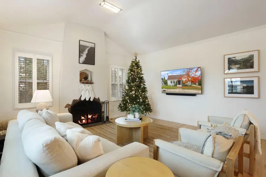 914 S Pleasant Avenue, Lodi, CA 95240 - Image #2