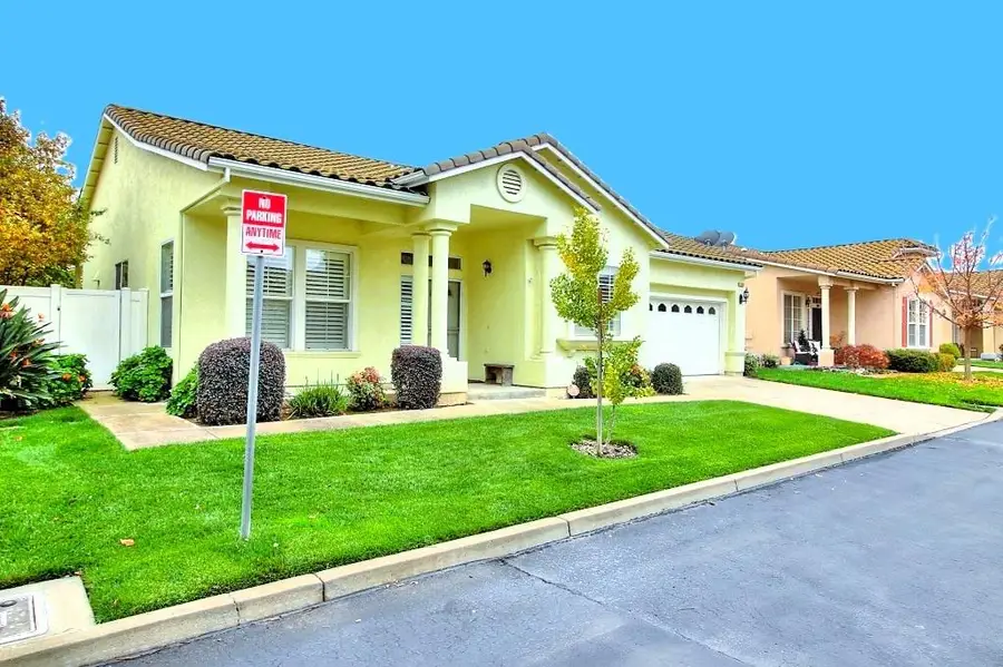 130 Little Johns Creek Drive, Oakdale, CA 95361 - Image #3