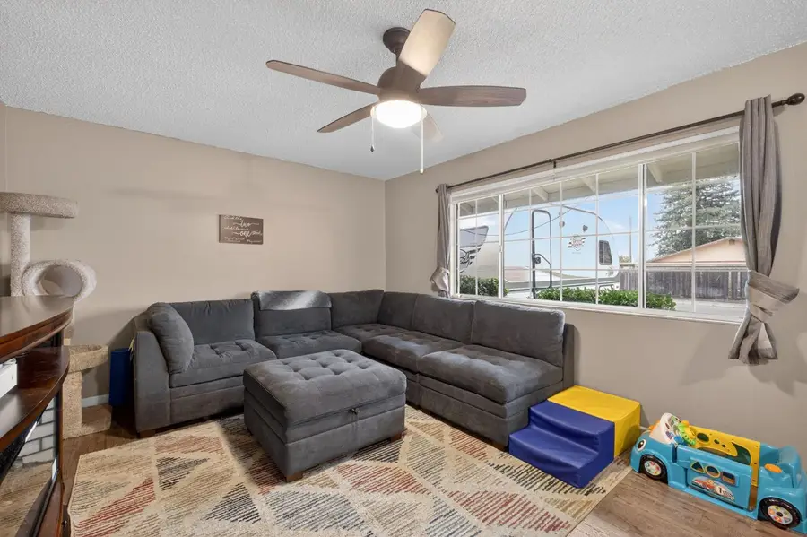 6816 Tareyton Way, Citrus Heights, CA 95621 - Image #3