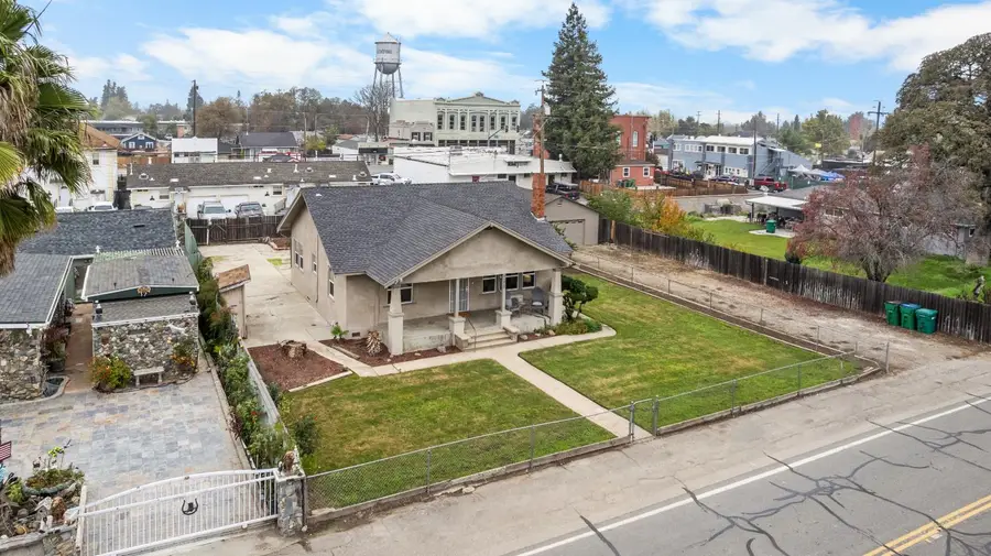 13455 E Hammond Street, Lockeford, CA 95237 - Image #2