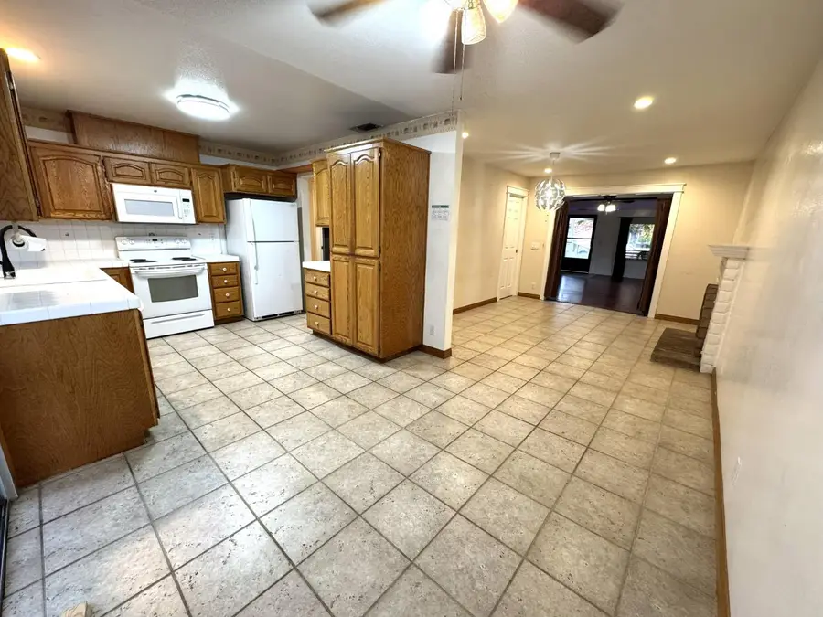 6712 Blue Duck Way, Sacramento, CA 95842 - Image #2